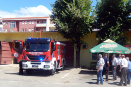 Trebinjski vatrogasci dobili novu cisternu nakon 32 godine