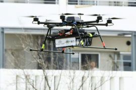 Dron dostavio prvu narudžbinu - krofne, kafu, sendviče s piletinom