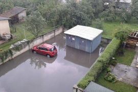 Jako nevrijeme u Banjaluci, pojedine ulice pod vodom (FOTO)