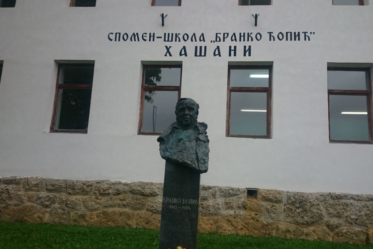 Obustavljeni radovi na projektu "Bašta sljezove boje" u Hašanima


