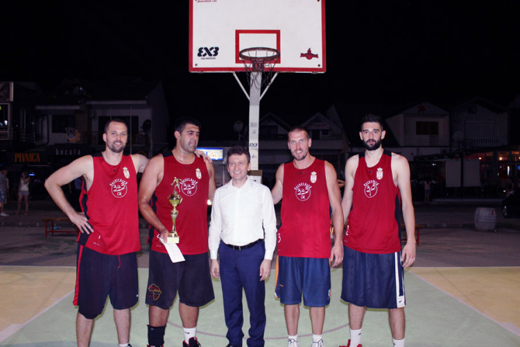 Ekipa iz Sremske Mitrovice pobjednik "Basket festa"