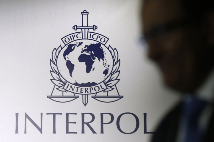 Interpol traga za 121 kriminalcem iz BiH
