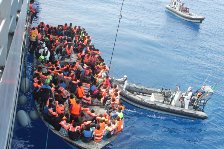 Uhapšeno 38 krijumčara migranata u Italiji