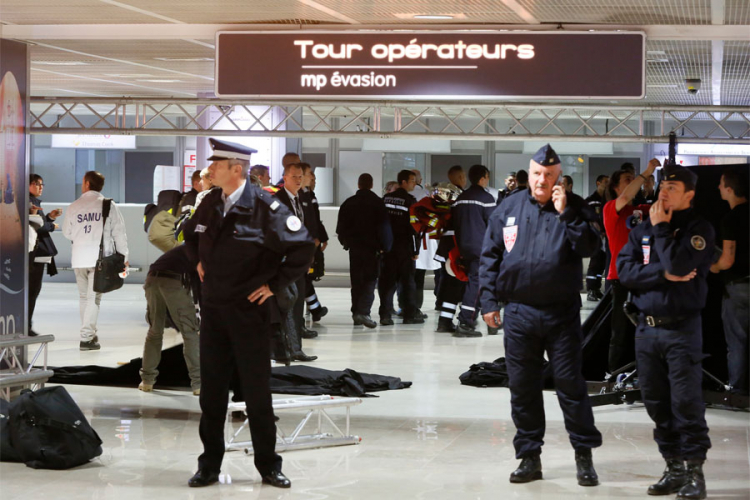 Sumnjivi paket evakuisao aerodrom u Marseju