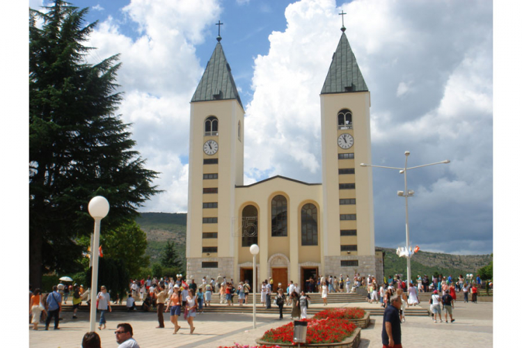 Vatikan ne imenuje izaslanika za Međugorje