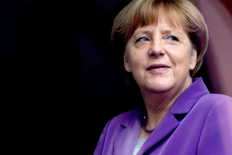 Merkel: London da pokrene Brexit kad izabere premijera