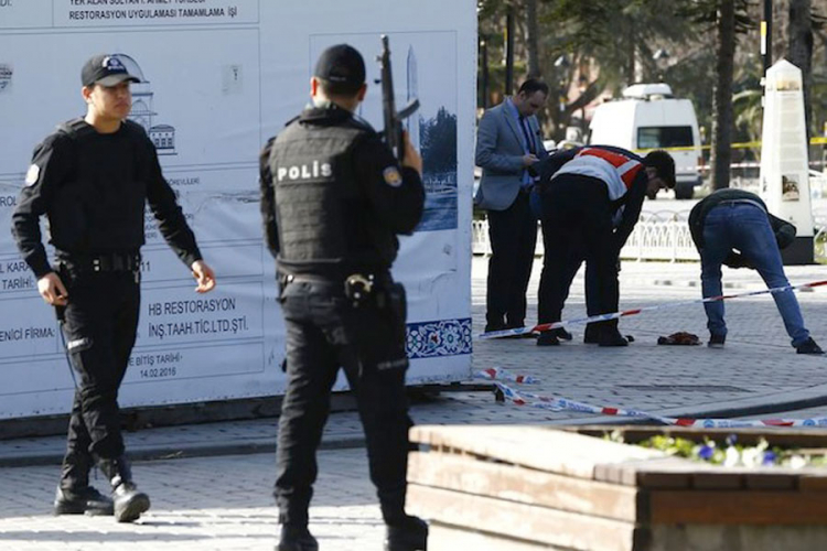 Turska: Tinejdžer ubio tri i ranio još tri policajca