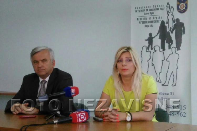 Grad se maćehinski ponaša prema Centru za socijalni rad