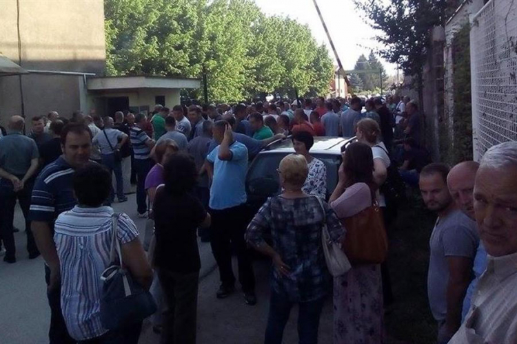 Kakanj: Rudari stupili u štrajk, obustavljena proizvodnja