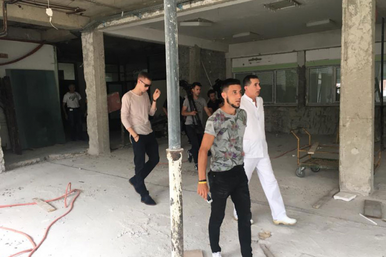 Džumhur pomaže obnovu bolnice u Bihaću
