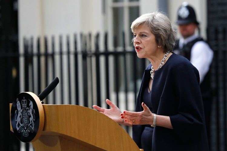 Tereza Mej zvanično novi premijer Britanije