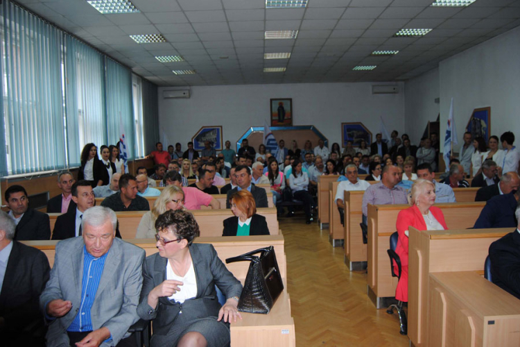 Politika DNS-a u interesu građana