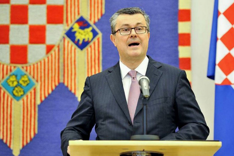 Orešković: Hrvatska vlada ništa nije popustila Srbiji