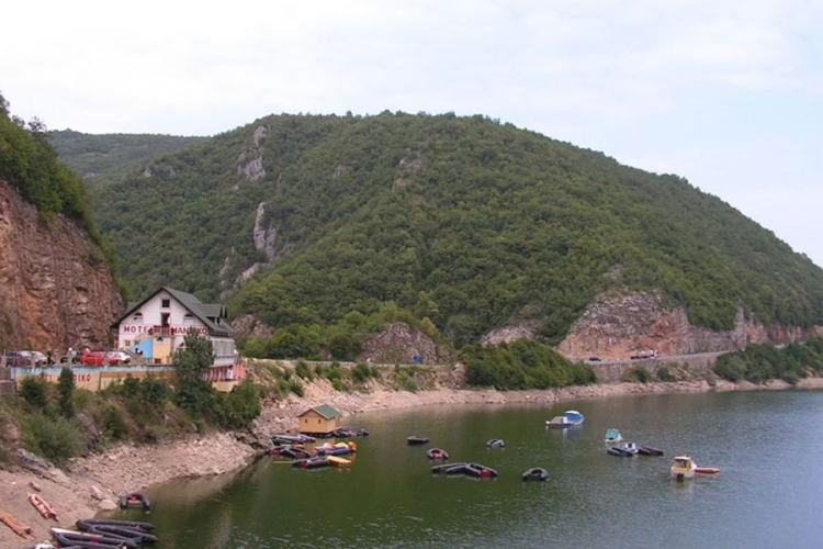 Saobraćajka kod Bočca zaustavila saobraćaj na putu Banjaluka - Crna Rijeka