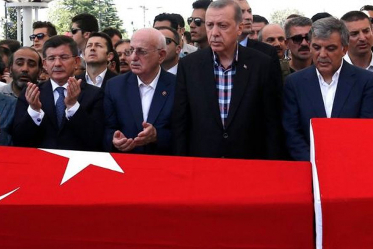 Erdogan proglasio 15. juli Danom sjećanja na žrtve puča