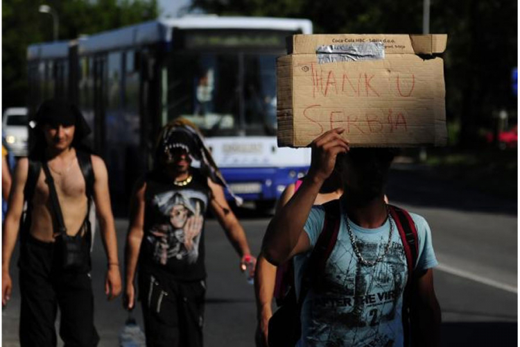 Migranti na putu ka Mađarskoj stigli u Inđiju