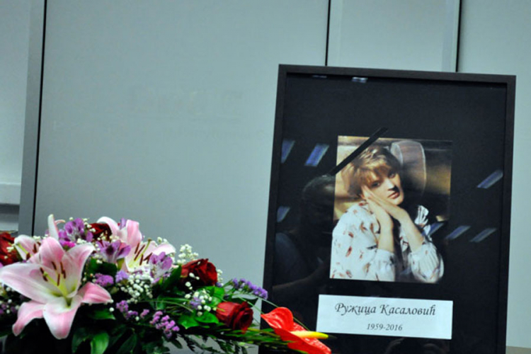 Sahranjena novinarka Ružica Kasalović (FOTO)