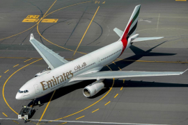 Dubai: Avion udario u pistu i zapalio se, nema povrijeđenih