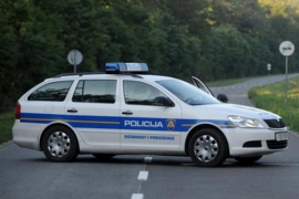 Zagreb: Dvoje poginulo u sudaru traktora i dva automobila