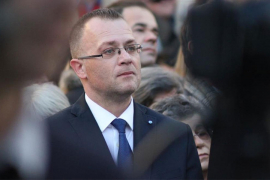 Knin: Hasanbegović se slikao sa Tompsonom i HOS-ovcima