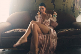 Kendal Džener na naslovnici Vogue-a (FOTO)