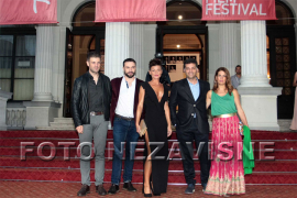 SFF: Danis Tanović i Mirjana Karanović na crvenom tepihu (FOTO)