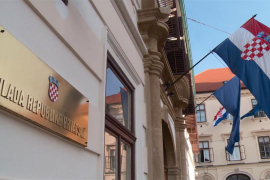 Standard: Zagreb u svađi sa Beogradom i Sarajevom