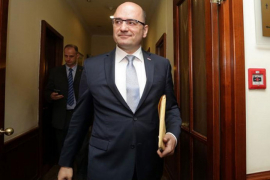 Skandal u Hrvatskoj: Funkcioner HDZ-a prepisao "samo" 70% diplomskog?