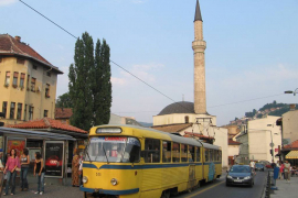 Sarajevo: Žene se potukle u tramvaju zbog vjere, putnici navijali ...