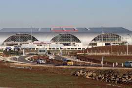 Kurdi napali aerodrom u Dijarbakiru