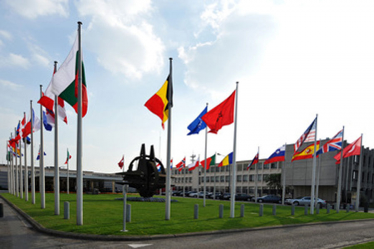 Rusija pozvala NATO u Moskvu na razgovore o bezbjednosti