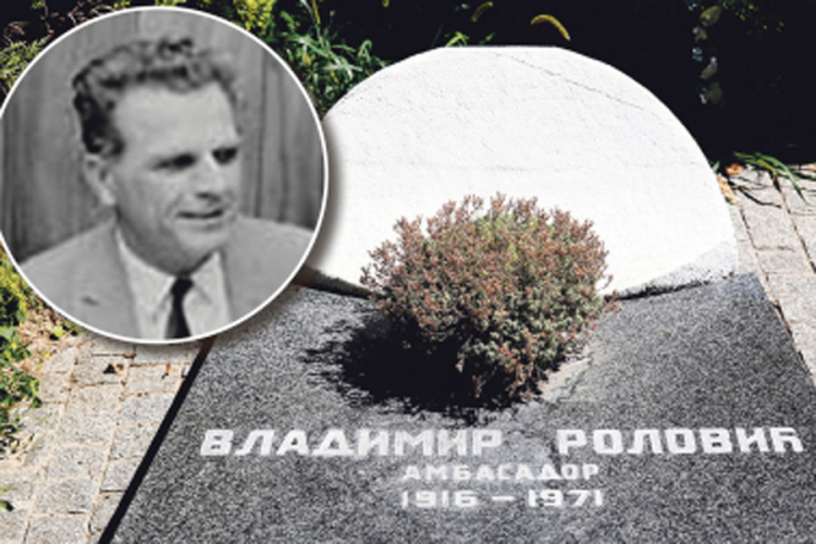Crnogorci dižu spomenik Roloviću kod Hrvatske ambasade?