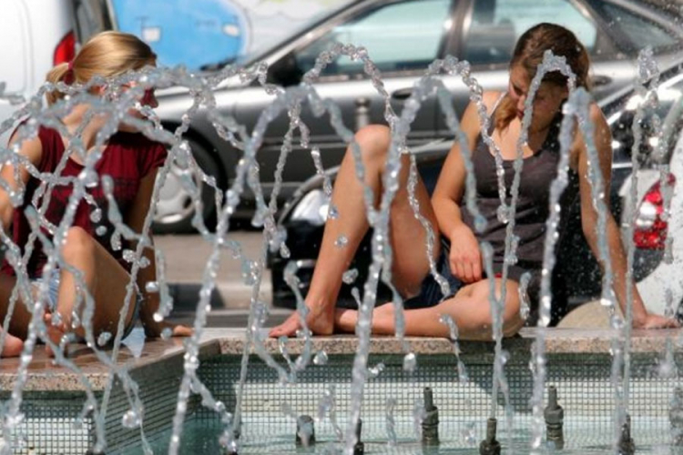 Sunčano i vruće, temperatura do 36