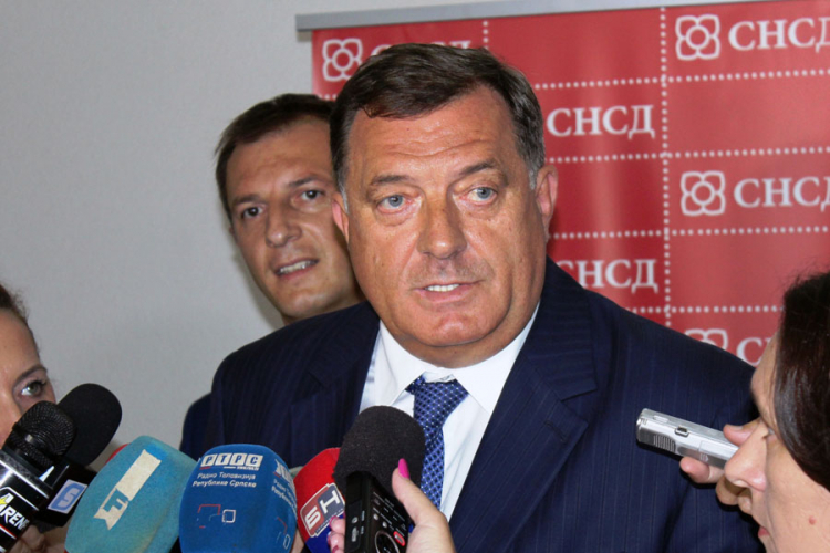 Dodik:SNSD mnogo učinio za Bijeljinu