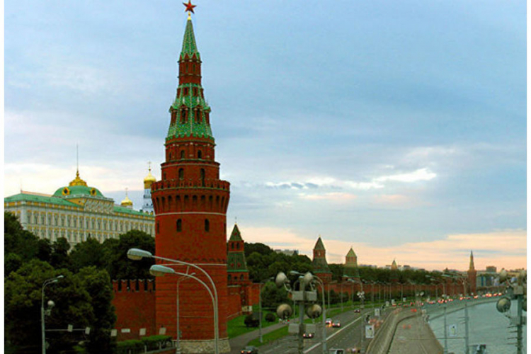Moskva Kijevu: Ne igrajte se vatrom