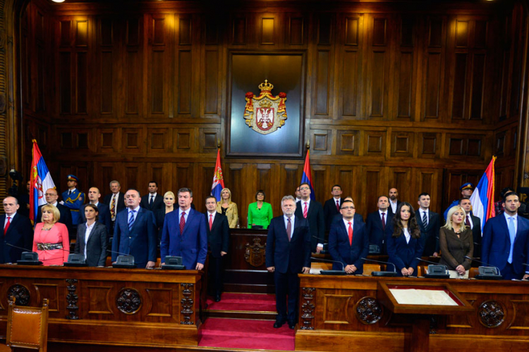 Vučić i članovi vlade Srbije položili zakletvu