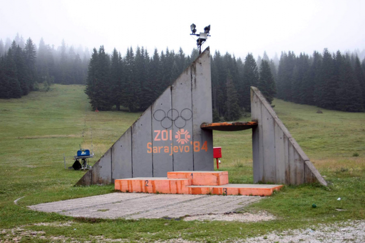 Olimpijska borilišta  podsjetnik dobra i zla (FOTO)



