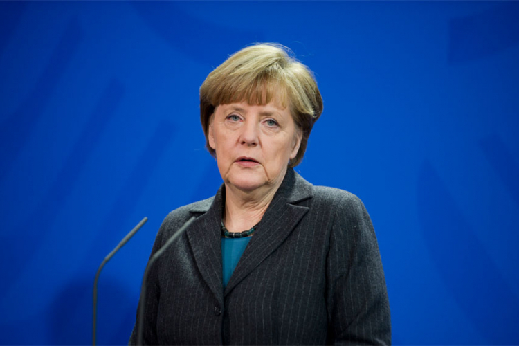 Merkel: Sankcije Moskvi ostaju