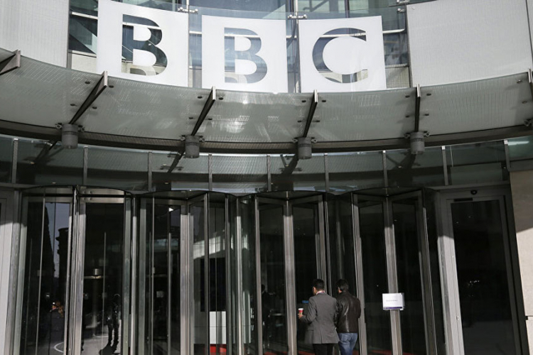 Evakuisane kancelarije BBC-a zbog sumnjivog automobila