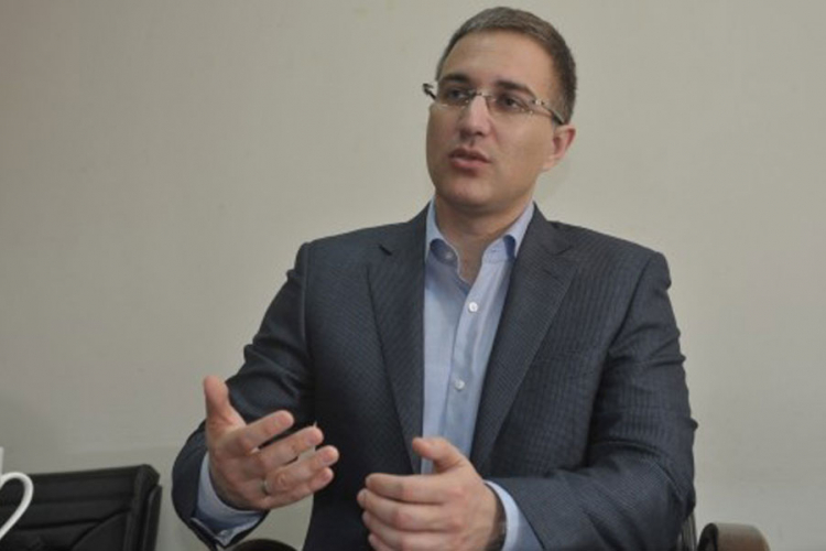 Stefanović odgovorio Kovaču: Hrvatske vlasti da pognu glavu, ne da slave logore