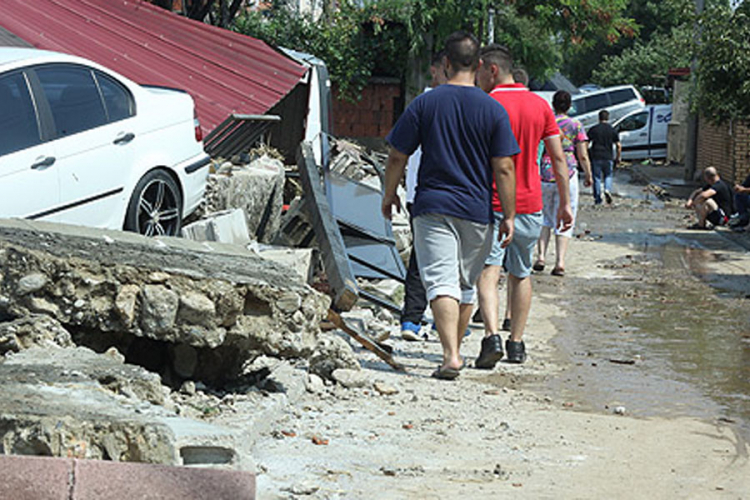 Nevrijeme u Kičevu, poplavljeno 50 kuća