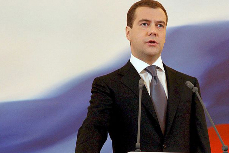 Medved: Cinična odluka o zabrani učešća ruskim sportistima