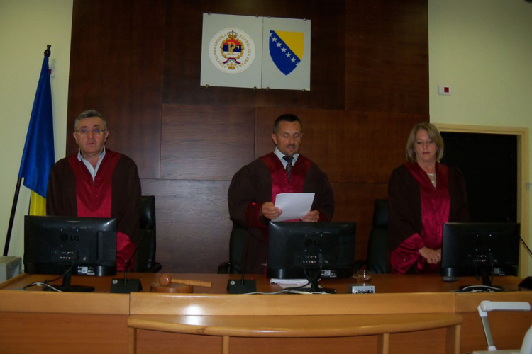 Za ubistvo iz samoodbrane dobio šest godina zatvora