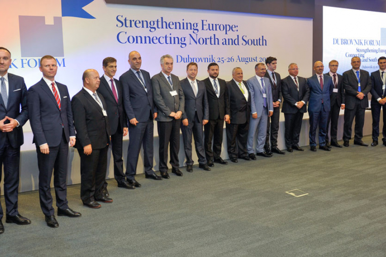 U Dubrovniku potpisan Memorandum o jadransko-jonskom gasovodu
