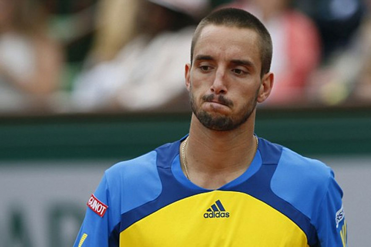 Troicki bez finala u Vinston-Sejlemu