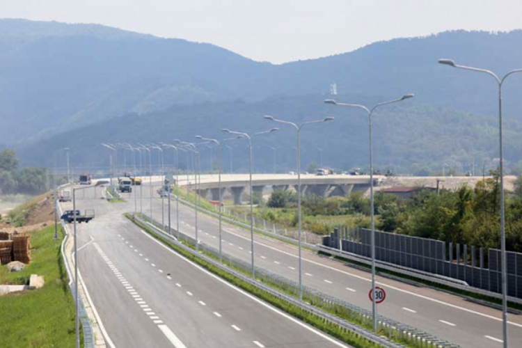 Auto-put Banjaluka-Doboj će se zvati 9. januar, Vučić na otvaranju