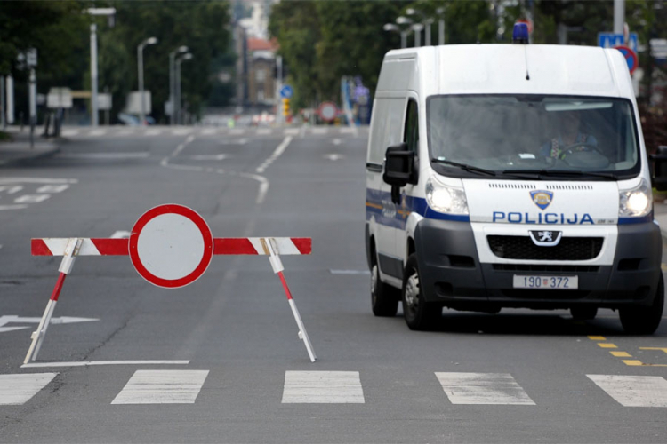 U eksploziji u Zagrebu povrijeđena jedna osoba, oštećeno više vozila