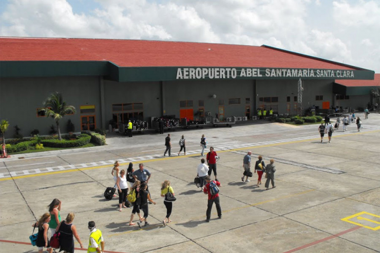 Poletio prvi putnički avion iz SAD za Kubu poslije pola vijeka