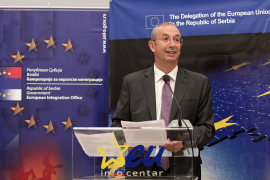 Devenport: EU i Srbija imaju cilj da se izbjegne kriza u BiH