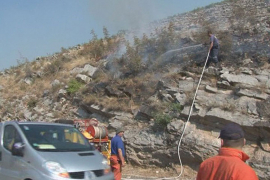 Trebinje: Bukti na sve strane, ali kuće odbranjene


